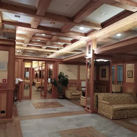 Hotel Breuil Szálloda 3*