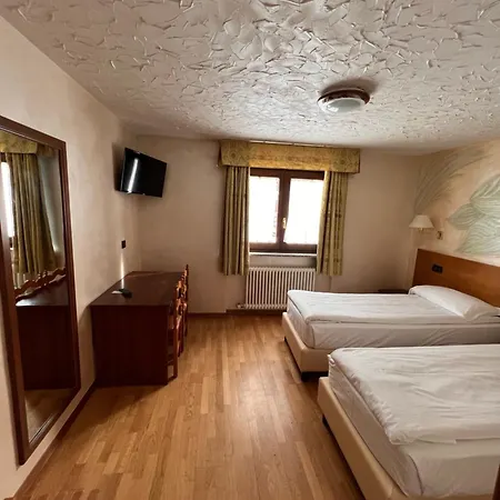 Hotel Breuil מלון ברויל-קרוויניה
