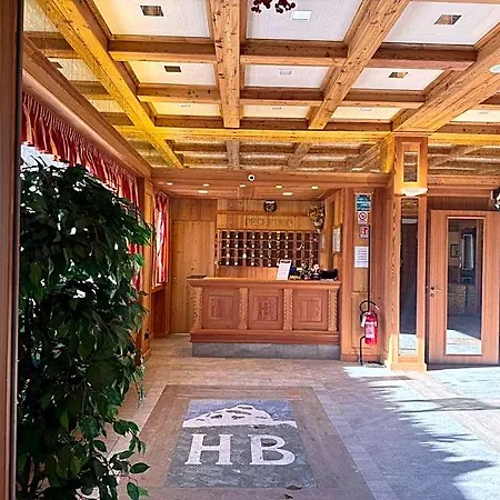 מלון Hotel Breuil 3*