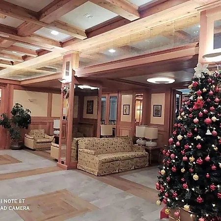 מלון Hotel Breuil