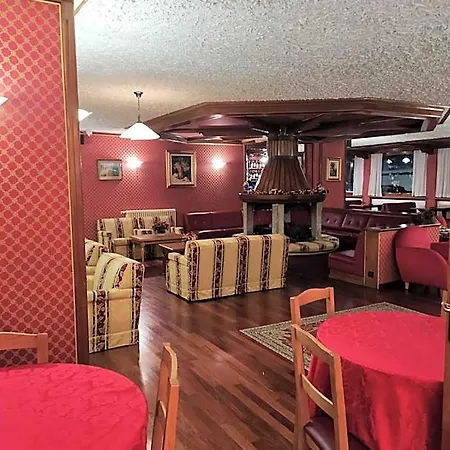 מלון Hotel Breuil