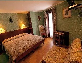 Hotel Breuil ホテル 3*