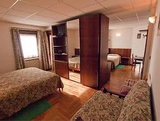 Hotel Breuil 3* ブレウイル・チェルヴィナイア